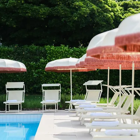 Hotel Angleterre-2